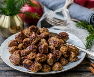 Julkryddade kycklingköttbullar.