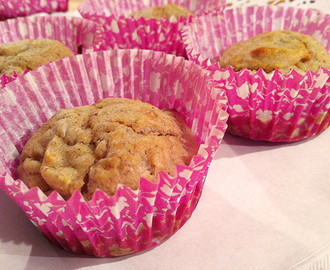 Sockerfria banan- och äppelmuffins