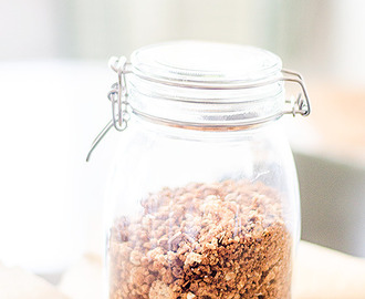 Recept: Hemmagjord granola med kokos och kanel