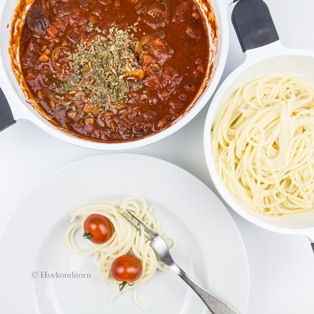 Tomato Sauce with Vegetables and Soy Protein