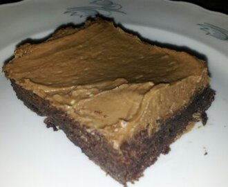 Underbara Brownies med Philadelphia frosting