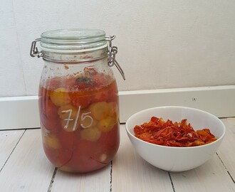 Konservera och torka tomater