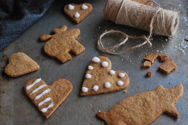 Underbara och knapriga pepparkakor utan tillsatt socker (glutenfria)