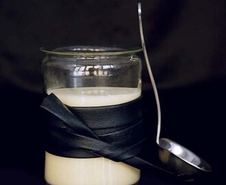 Hemgjord vaniljsås