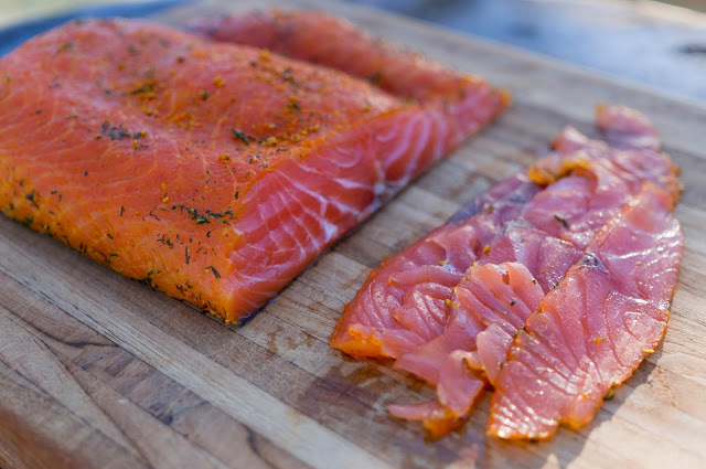 Saffransgravad lax