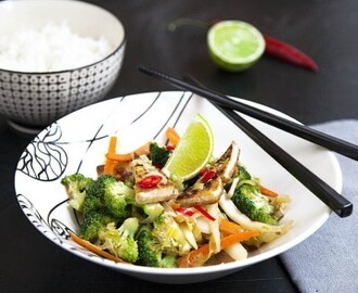 Vegowok med tofu och grönsaker