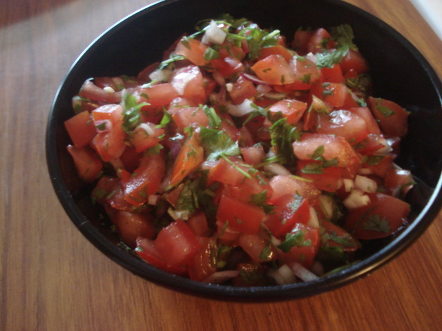 Mexikansk salsa med tomat och koriander