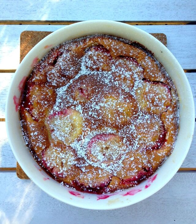 CLAFOUTIS MED PLOMMON
