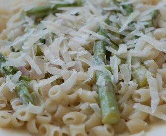 20 Mars Carolines sparrissås med pasta