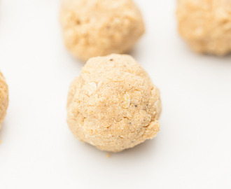 Peanut Butter Protein Bites