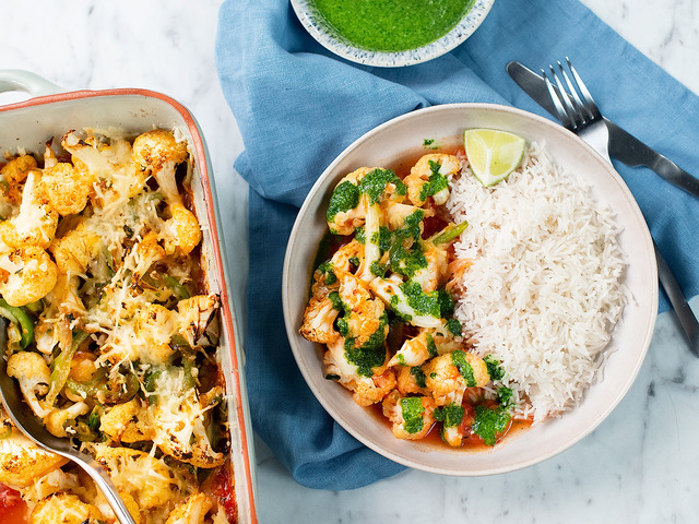 Gratinerad blomkål med salsa verde och ris