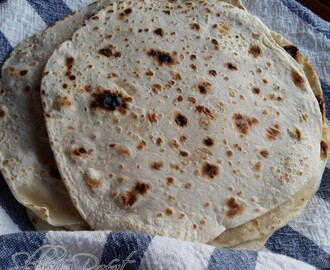 Hembakad chapati bröd