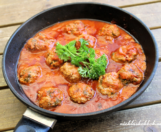 Frikadeller med persilja i tomatsås (mjölkfri)