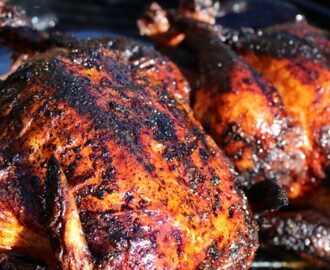 Flädermarinerad kyckling på grillen med grönsaksbulgur och myntayoghurt