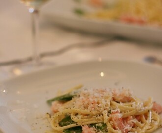 Linguine med räkor och sockerärtor - lyxvarianten