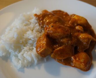 Enkel och lite fuskig chicken tikka masala