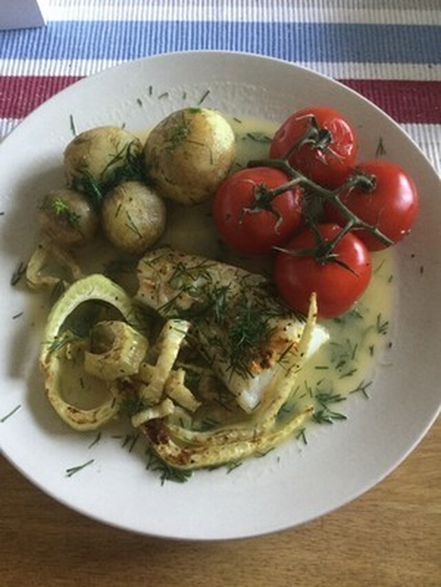 Torsk med buljongkokt potatis