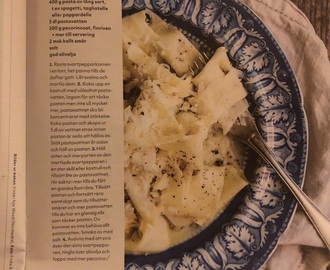 Pasta cacio e pepe