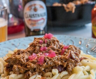 Pasta med gräddig Pulled pork