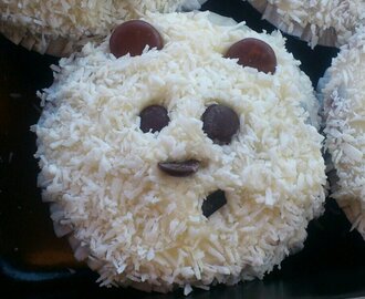 Panda cupcake
