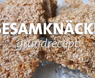 Grundrecept: LCHF-sesamknäcke