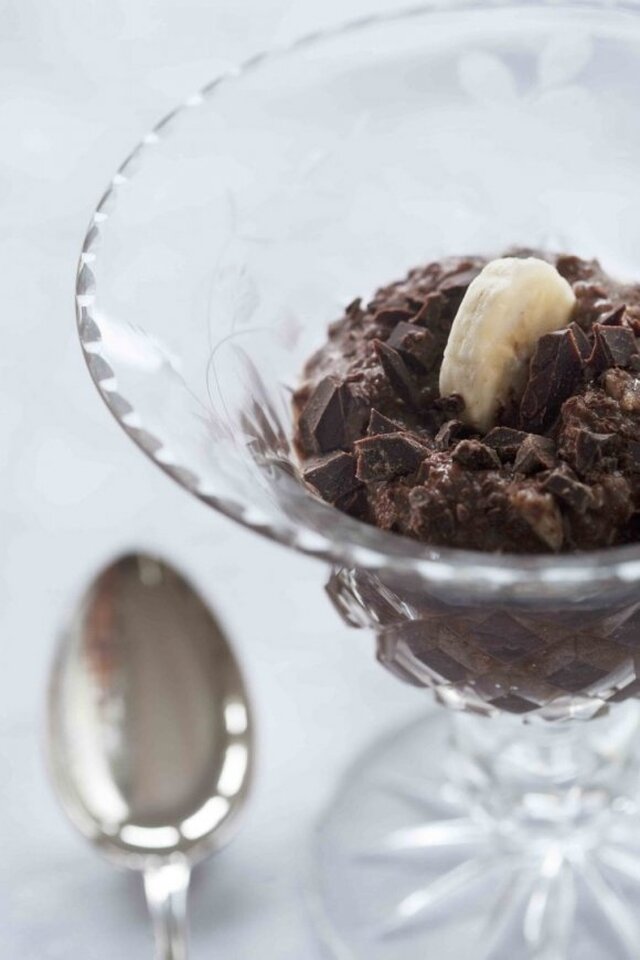 Chokladbanan glass med rostade cashewnötter