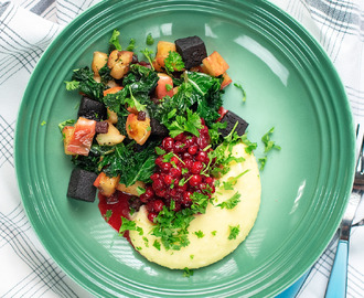 Blodpudding med äpple, sidfläsk och grönkål