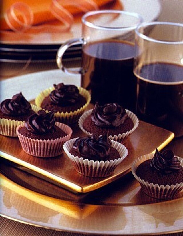 Minimuffins med choklad och ganache