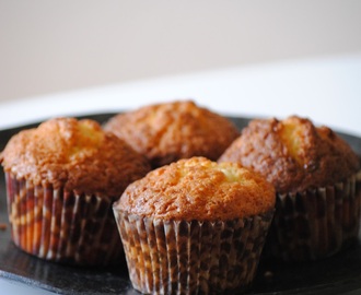 Vit choklad och polkagrismuffins