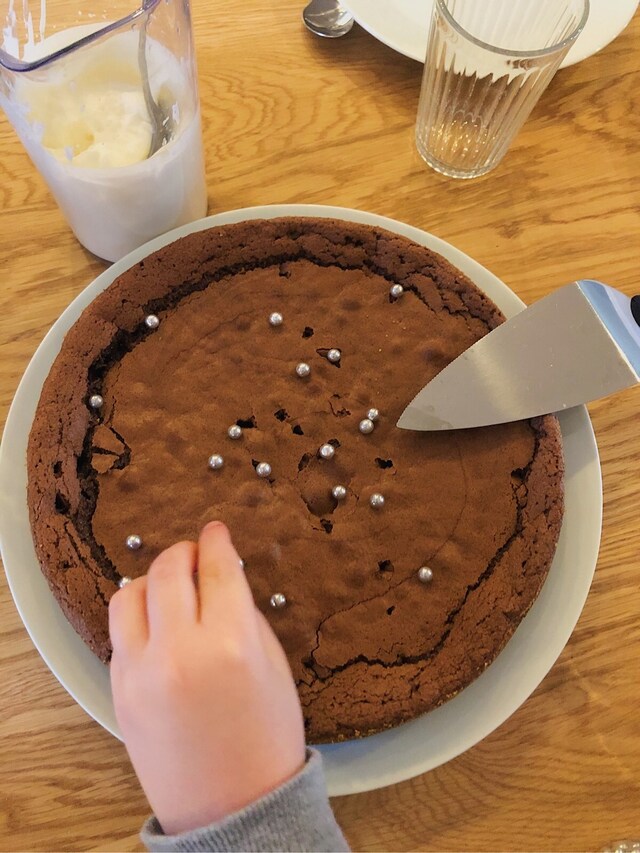 Knäckig seg kladdkaka