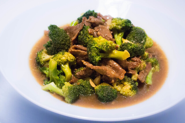 Kinesisk biff med broccoli
