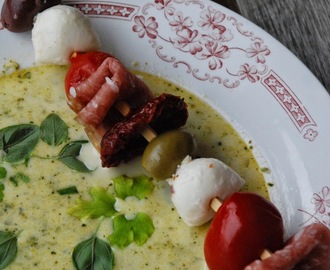 Blomkåls- och broccolisoppa med västerbottensost