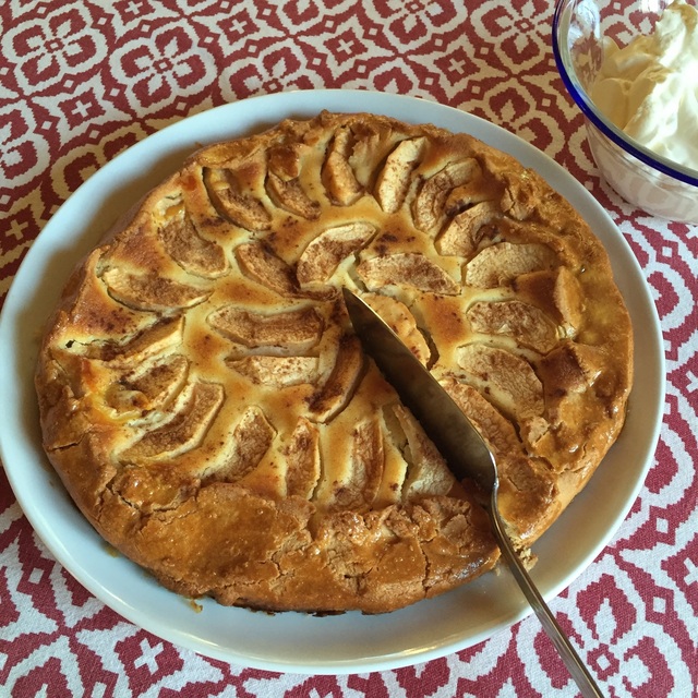 Glutenfritt äppelflan med mandelmassa och mascarpone