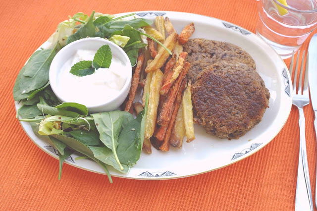 Vegetariska bönbiffar med lime och paprika