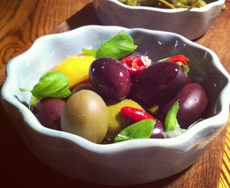 Tapas: Marinerade oliver