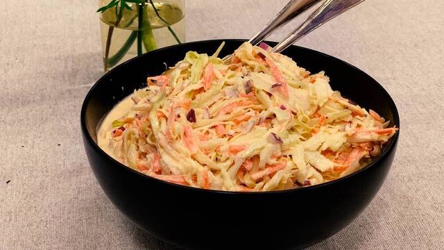 Zeinas krämiga coleslaw