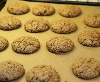 Havrekakor med mörk choklad