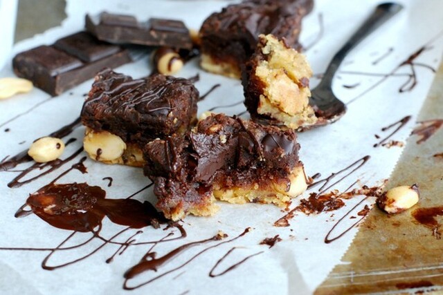 Chocolate peanut butter bites