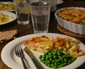 Måndag: Ugnsomelett med stekt potatis, tomat & feta