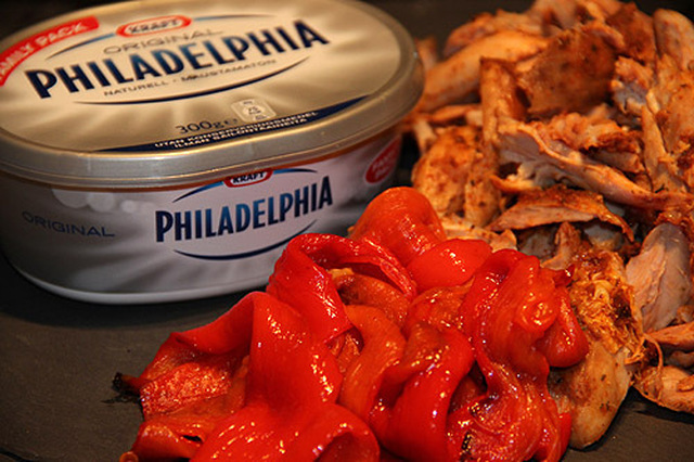 Kyckling, röd paprika och philadelphiaost