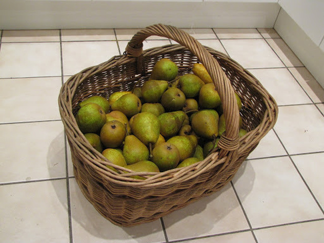 Inlagda päron med ingefära, lime och vanilj