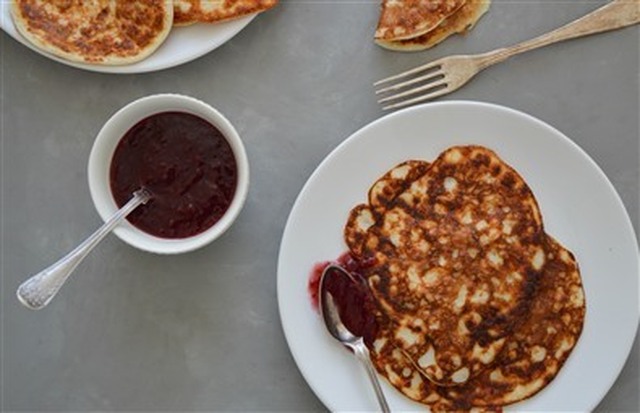 Proteinrika pannkakor med chiasylt