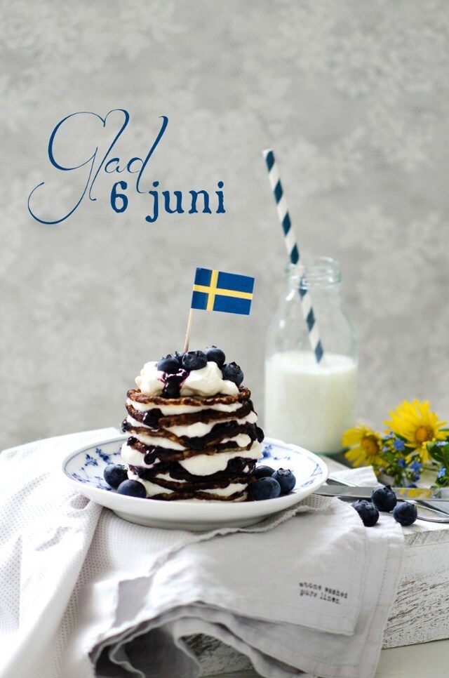 Pannkakstårta och Sveriges Nationaldag! (Swedish Pancake Cake)