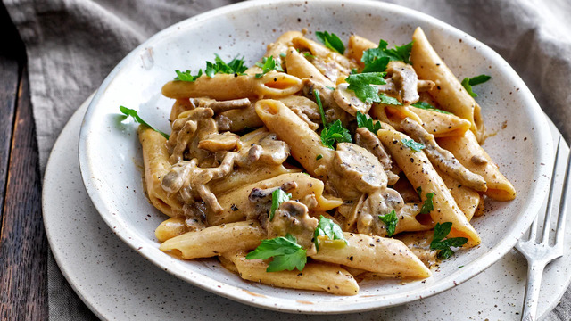 Biff stroganoff i en form – one pot pasta med lövbiff