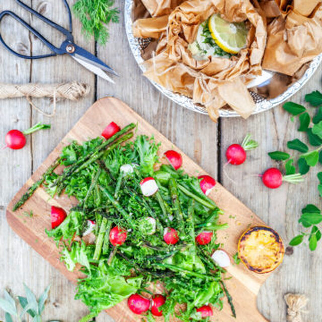 Torskpaket med västerbottensost och sommarsallad