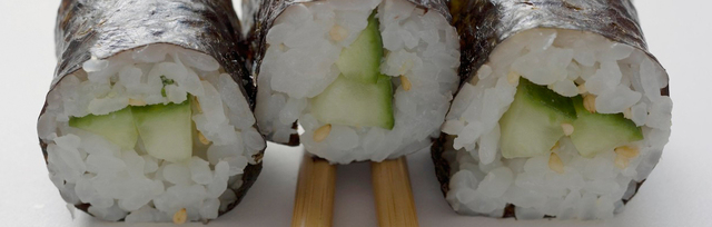 Maki-sushi med gurka