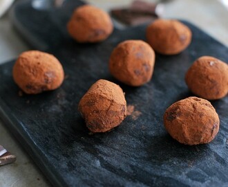 Ätbar födelsedagspresent - Chokladtryfflar, utan tillsatt socker