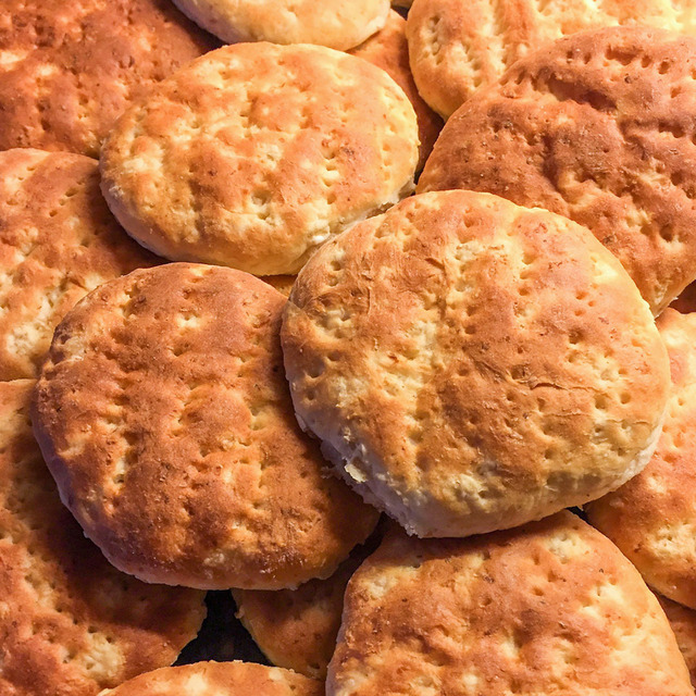 Tekakor – Recept på gammaldags och beprövat gott bröd