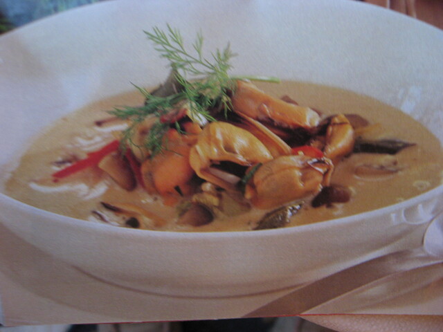 Thaisoppa med musslor