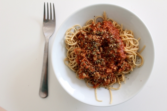 Spagetti med tonfisk i tomatsås